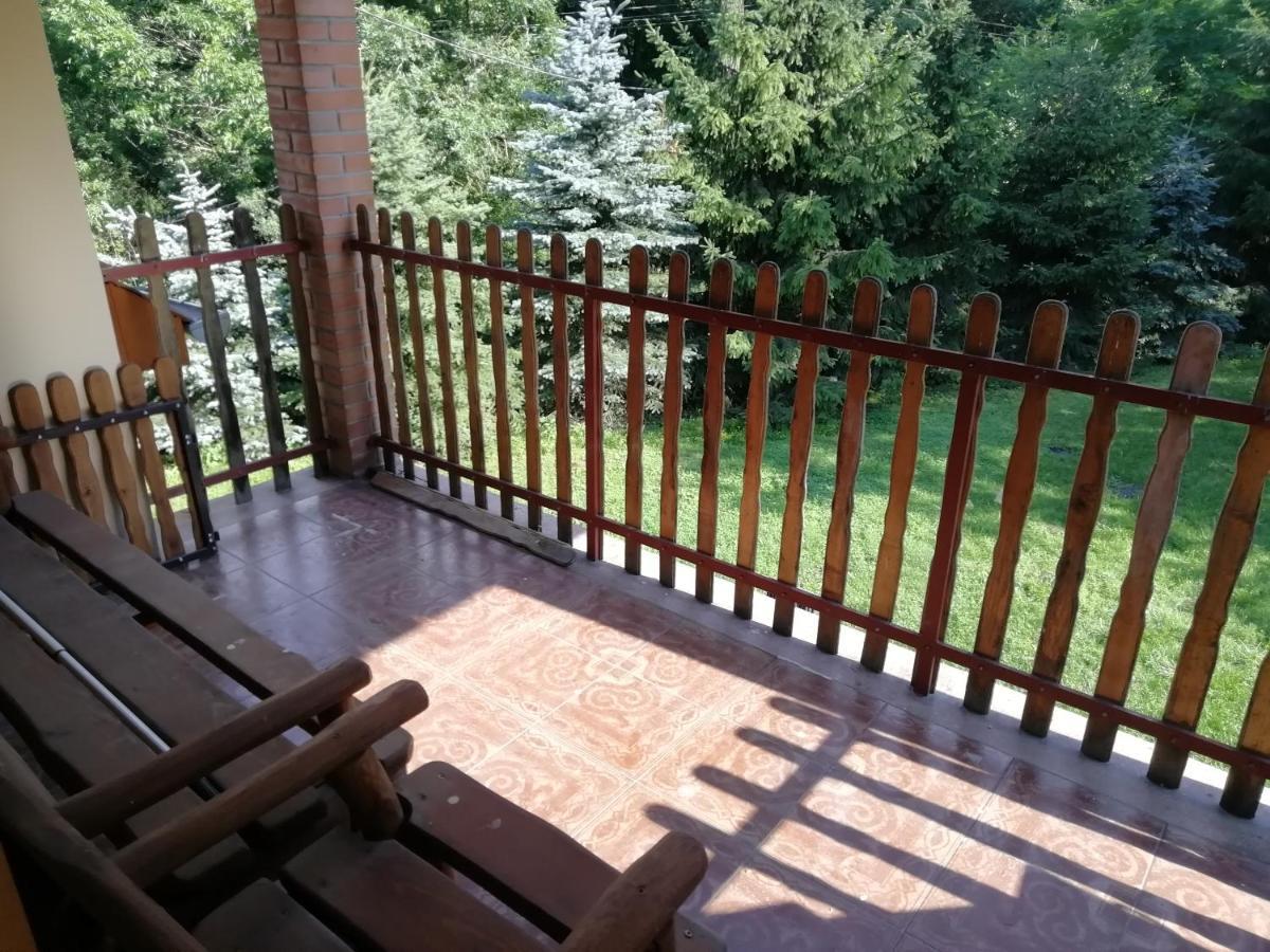 Maci Vendeghaz Apartment Бекесксаба Екстериор снимка